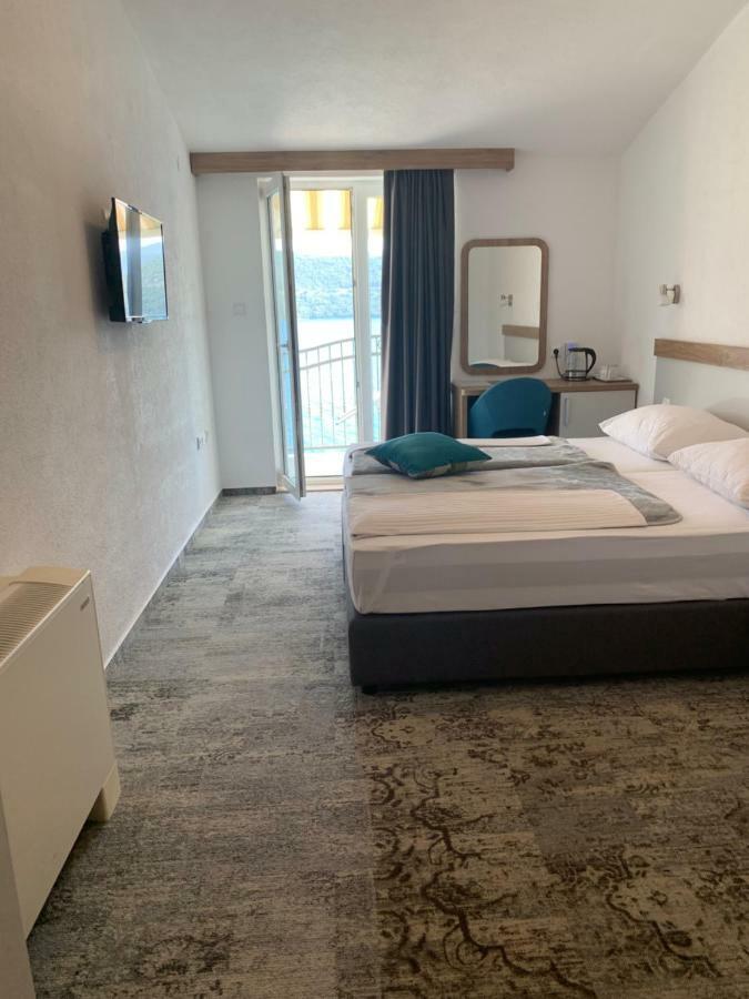 Hotel Villa Barbara Neum Exteriör bild